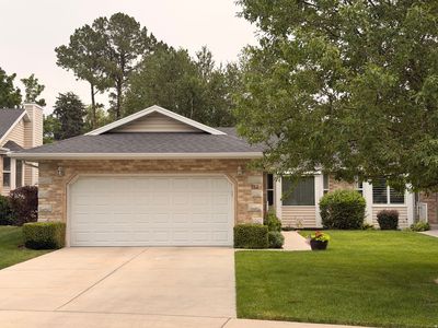 153 W Hidden Hollow Cir