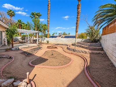 5022 Long View Dr