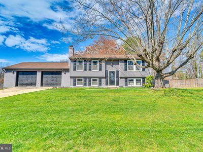 3209 Bethesda Dr
