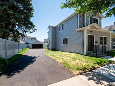 496 Central Ave