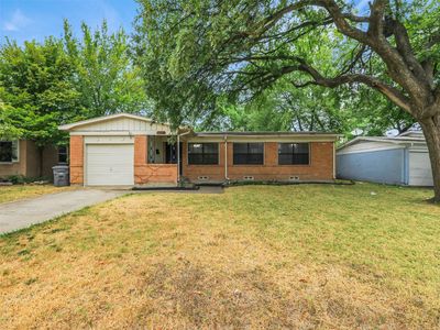 10747 Sandalwood Dr