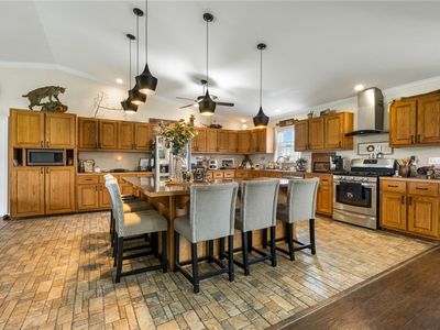 83 Old Carpenter Ln