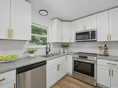 47 Lacrosse St