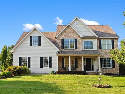 521 Deerfield Dr