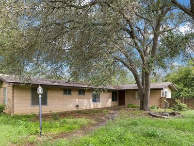 6647 STONYKIRK RD