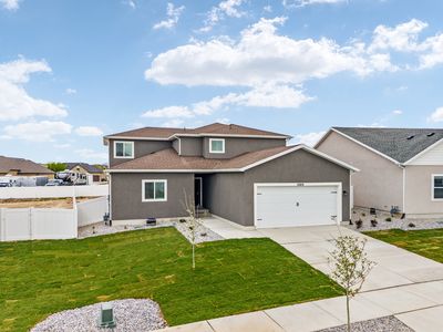 1158 Vegas St W