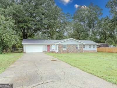 808 Glen Cir