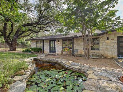 202 Bluebonnet St
