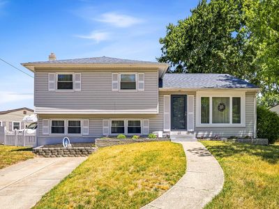 45 Beachhurst Dr N