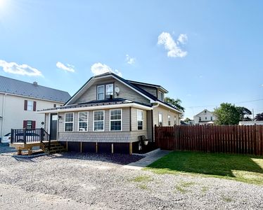 2258 Central Ave