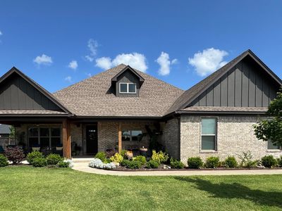 7317 Lake Point Cir