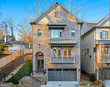 2131 Bellrick Rd NW