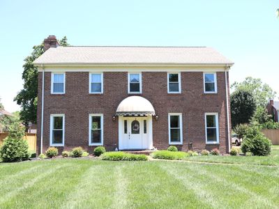 1505 Holmes Cir