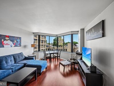 2001 Hamilton St APT 703