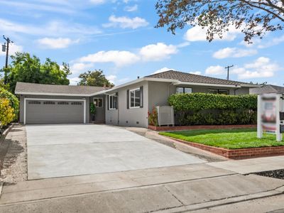 837 Nectarine Ave