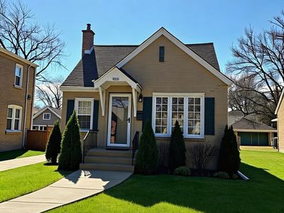 7179 N Mankato Ave