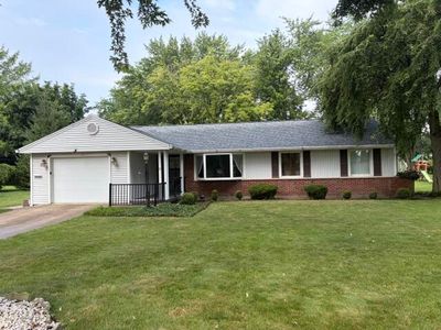 17 N Eastmoor Dr