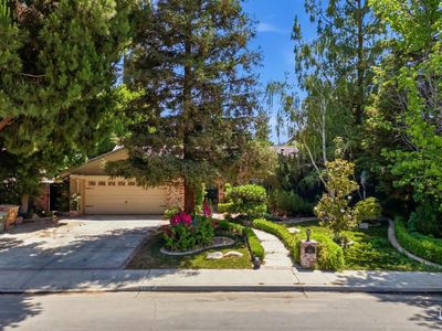 2512 Moffitt Way