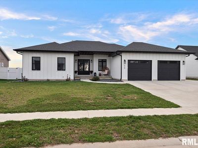 Property at 920 White Ash Ln, Williamsville, IL