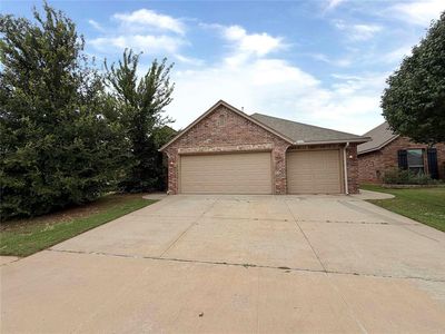 10900 SW 32nd Ter
