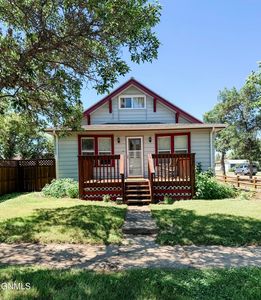 202 S 2nd Ave