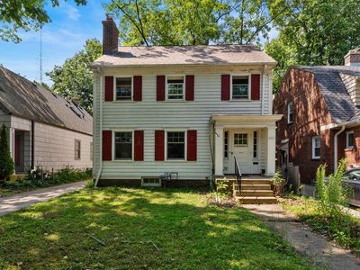 4229 North Woodburn STREET