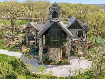16900 S Highland Ridge Dr
