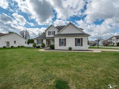 2906 W Country Ln