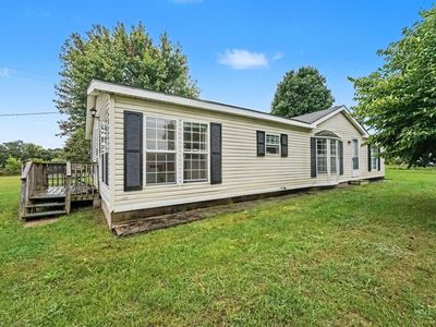 100-19 Mile Rd NE