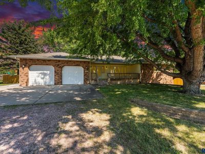 408 N Western Ave