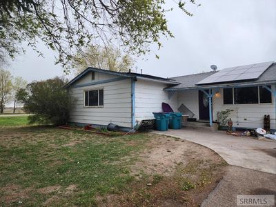 6864 N Orlinda Ln