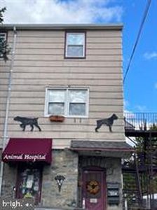 304 N Chester Pike