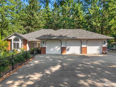4234 Legacy Drive NE