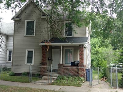 921 Dayton St SW