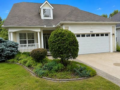 3946 Hillsdale Dr