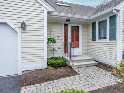 3 Longwood Road