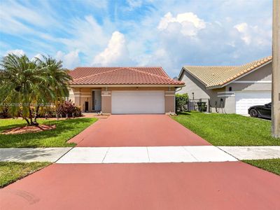 Property at 16203 NW 8th Dr, Pembroke Pines, FL
