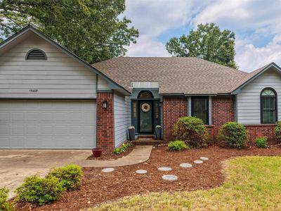 13609 Woodbrook Dr
