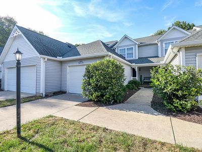 7576 Lake Pointe
