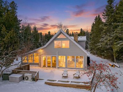 1046 State Highway M35