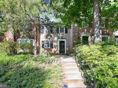 856 Azalea Dr #20