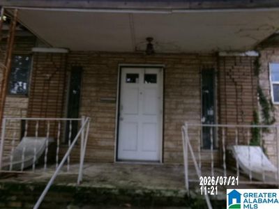 1930 Center St S