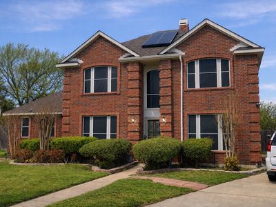 1005 Twin Creek Dr