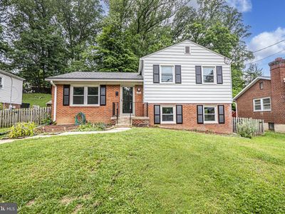 3901 Spruell Dr