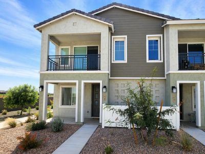 8149 E PETUNIA Avenue #1046