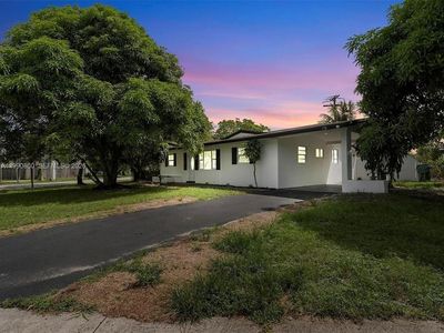 4900 NW 14th St