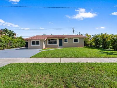 661 W 50th Pl