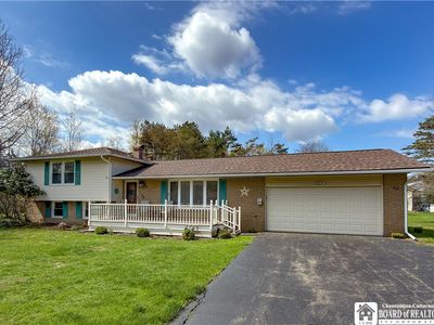 34 Sanford Dr