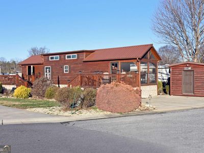 52 Foggy Mountain Rd