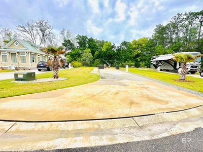 12477 Gateway Dr